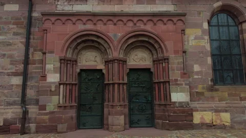 Exploring the Historic Architectural Details Found in Medieval Double Doors Stock Footage 318495803