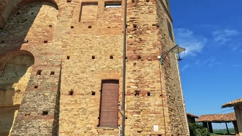 Exploring Historic Architecture in Cuneo Vídeo Stock 307599985