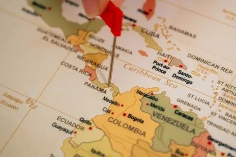 Exploring map of central america pinpointing panama's location travel guide.. 写真素材