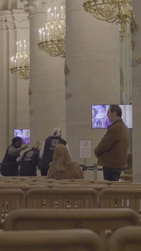 Exploring Notre Dame's Majestic Interior and Historical Ambiance Stock Footage 318590004