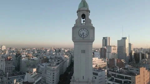 Exploring the skyline of Buenos Aires with a view of the clock tower 스톡 동영상 334772668