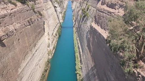 Exploring the stunning Corinth Canal in Greece and its unique architecture 库存影片 301740522