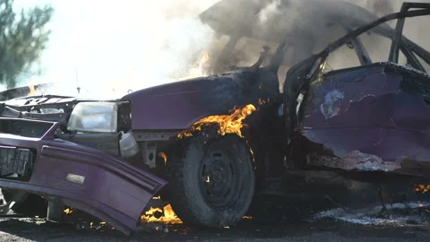 Explosion Wheel On Car. Video stock 98653640