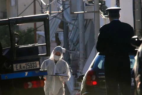 Explosive device found and deactivated by police officers, Athens, Greece - 13 N Stock Photos