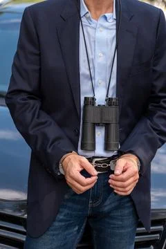 Exposed intelligence agent in handcuffs after a failed operation 库存照片