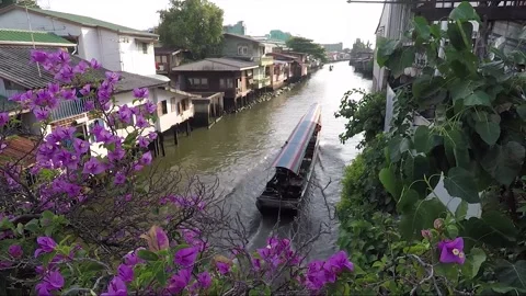 Express Boat, Chao Phraya River Khlong, Thonburi, Bangkok, Thailand Stock-Footage 290122224