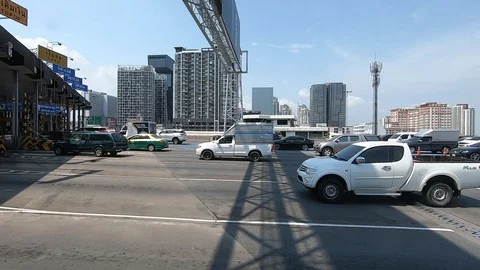 Express way fee booth and traffic in Bangkok Stock-Footage 106706070