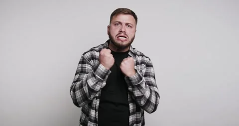 Expressing intense emotions through gestures and vocal sounds in a dynamic .. Видео 329110529