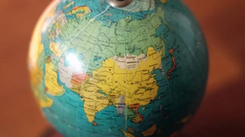 Expressive Slow Motion: Retro Mapa Mundi Spinning with Political Map of Stock-Footage 245478373