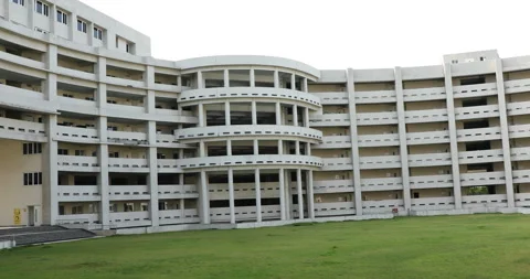 Exterior of the Collage Building Vídeos de archivo 156721053