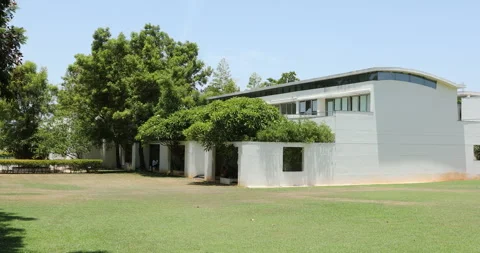 Exterior of the Collage Building Vídeos de archivo 243995941