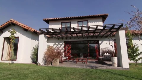 Exterior house 스톡 동영상 77045748