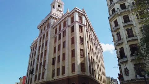 Exterior View Of Bacardi Building (Edificio Bacardi) From A Vehicle Vidéo 217754723