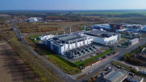 Exterior view bIg Data center building, global cloud computing. Majestic aerial Video stock 321734978