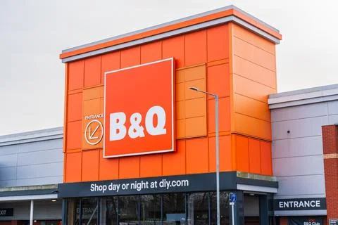 External front signage of UK based DIY store, B&amp;Q Stock Photos