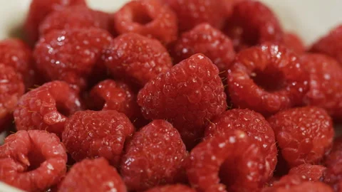 Extra closeup on delicious raspberries in cluster Vídeo Stock 341183950