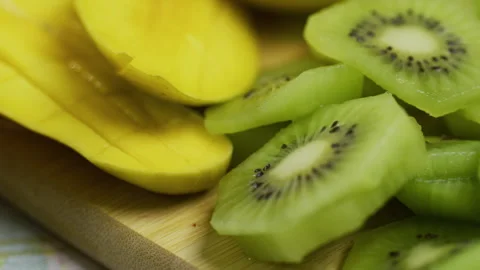 Extra closeup panning shot across cluster of fresh, delicious fruit Vídeo Stock 341241657