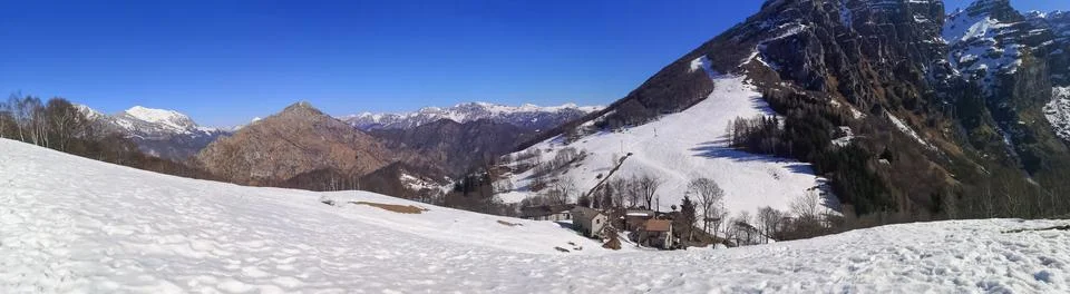 Extra wide view of the Mount Grigna Foto stock