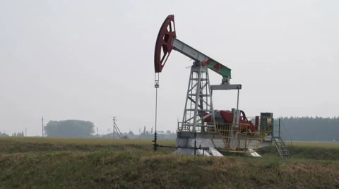 Extraction of oil Stock Footage 66803522