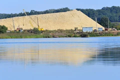 Extraction of sand in sandpit Foto stock