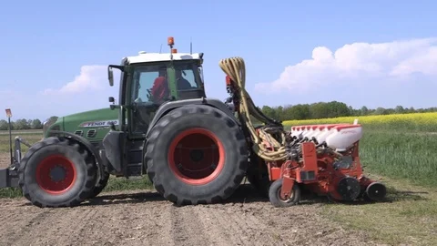 Extralarge seeding machine at work on a minimum tillage field Stock Footage 113296762