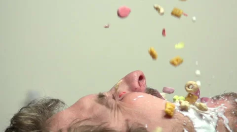 Extreme cereal eating Video stock 48201190