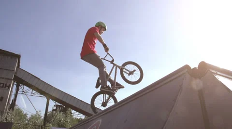 Extreme Cicling HD Stock Footage 31985227