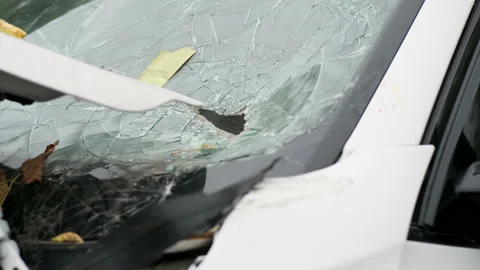 Extreme close up of car with broken windshield, Car crash accident damaged Stock-Footage 162138276