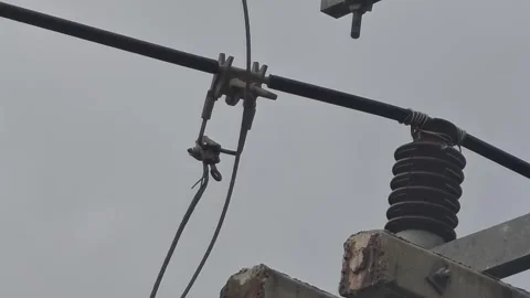 Extreme close up video of a dangerous electrical arc flashing. Stock Footage 338298412