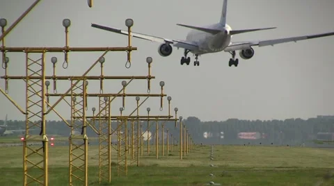 Extreme crosswind landing Stock Footage 4886511