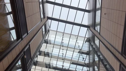 Extreme Low Angle of Modern Glass Building Видео 333130861