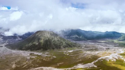 Extreme nature panorama of clouds moving over active volcano Bromo in Java 스톡 동영상 70435588