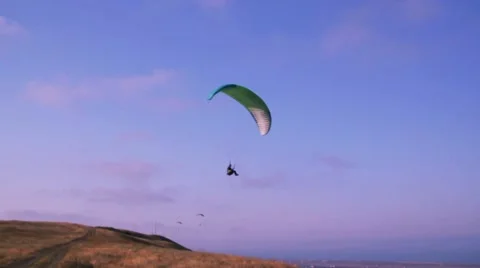 Extreme paragliding fly Stock Footage 1002200