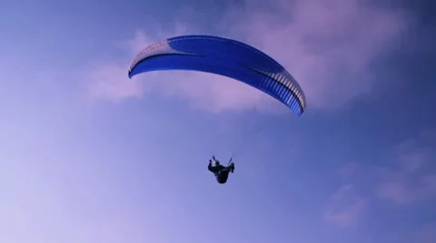 Extreme paragliding fly Stock Footage 1002219
