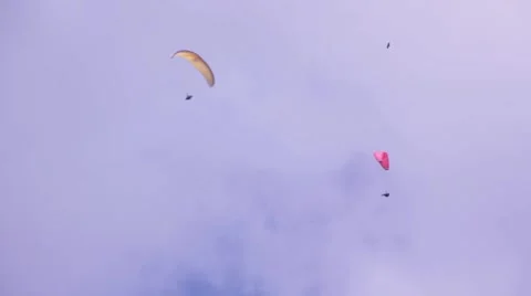 Extreme paragliding fly Stock Footage 1002365