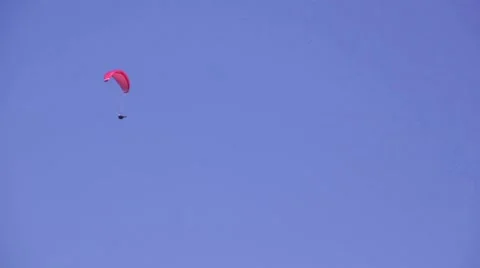 Extreme paragliding fly Stock Footage 1002418