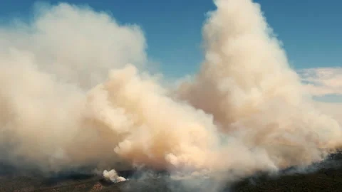 Extreme wildfire smoke from Australian bush fires Stock Footage