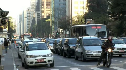 Extremely Busy Sao Paulo Intersection 2 스톡 동영상 19712925