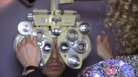 Eye Examining Machine 004 動画素材 37277156