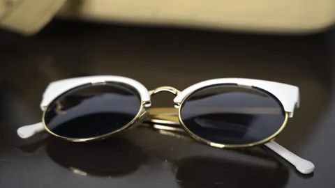 Eye glas 스톡 동영상 207737973