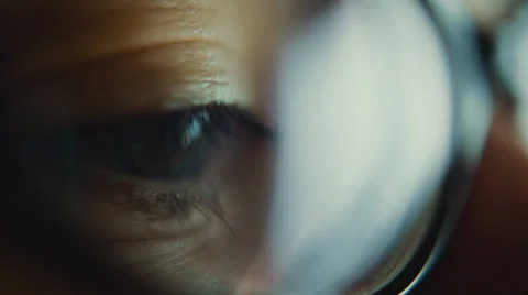 Eye macro reading Stock-Footage 33306194