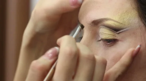 Eye make up Video stock 51631958