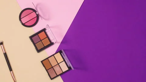 Eye shadow palettes and brushes appear. Stop motion Stock Footage 150689621