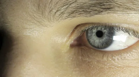 Eye of the young guy, macro Vidéo 58175529