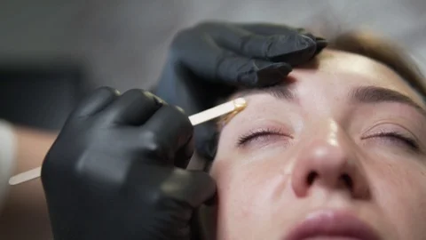 Eyebrow correction with wax. Stock Footage 109719291