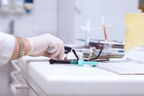 Eyeglasses on a dentist's table Foto stock
