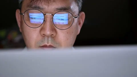 Eyeglasses with the reflection of the computer screen. Stock Footage 145534407