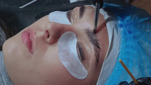 Eyelash and eyebrow lamination Stock Footage 138757088