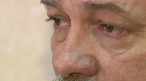Eyes of the aged men Video stock 25420450