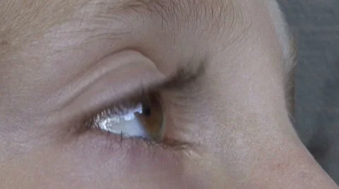 Eyes open Stock Footage 39879209